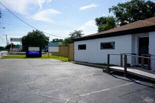 3480 Barrancas Ave in Pensacola, FL - Building Photo