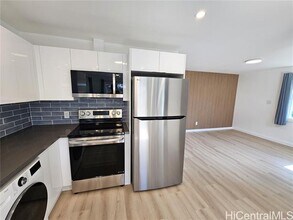 540 Ekekela Pl in Honolulu, HI - Building Photo - Building Photo