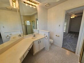 3155 Royal Ln in Dallas, TX - Building Photo - Building Photo