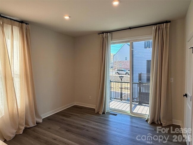 4002 Citra Ln in Charlotte, NC - Foto de edificio - Building Photo