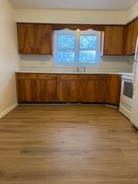 10002 E 74th Terrace in Raytown, MO - Building Photo