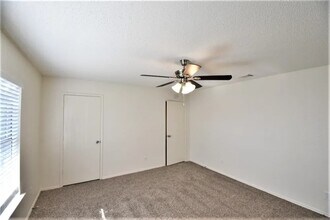 4146 Hathaway Dr in Grand Prairie, TX - Building Photo - Building Photo