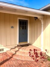 880 Cambridge Dr, Unit A in Goleta, CA - Foto de edificio - Building Photo