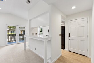 3621 Crow Canyon Rd in San Ramon, CA - Building Photo - Building Photo
