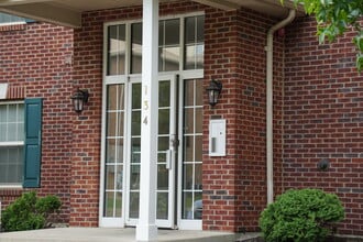 134 Northridge Dr, Unit 11 in Oxford, OH - Building Photo - Building Photo