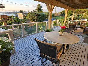 7146 S Sunnycrest Rd, Unit Lakeridge in Seattle, WA - Building Photo - Building Photo
