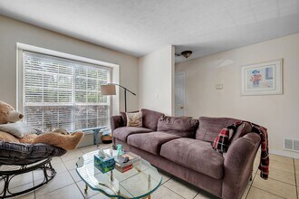 2117 Old Bainbridge Rd in Tallahassee, FL - Building Photo - Building Photo