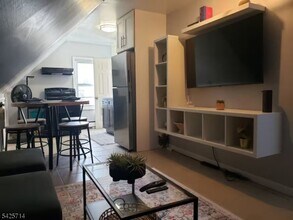 187 Milford Ave in Newark, NJ - Building Photo - Building Photo