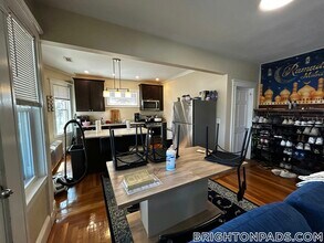 1 Glenley Terrace in Boston, MA - Foto de edificio - Building Photo