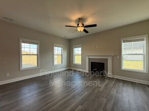 4732 Mastercraft Ct in Wade, NC - Building Photo - Building Photo