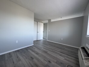 4 Twining St-Unit -9 in Plainville, CT - Foto de edificio - Building Photo