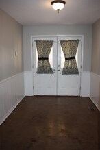 7811 South College Ave E in Tulsa, OK - Building Photo - Building Photo