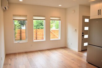5248 39th Ave NE in Seattle, WA - Building Photo - Building Photo