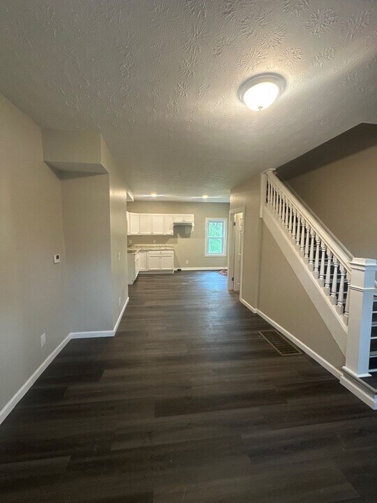 3900 W 23rd St in Cleveland, OH - Building Photo