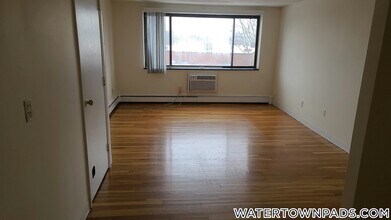 20 Riverside St in Watertown, MA - Building Photo - Building Photo