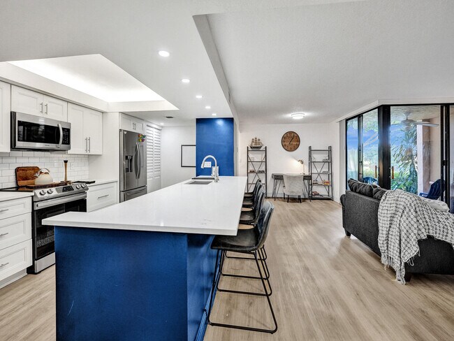 property at 955 Dotterel Rd