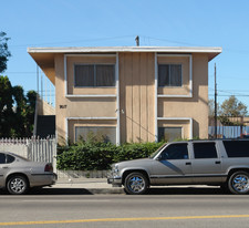 7617 S Broadway Apartments