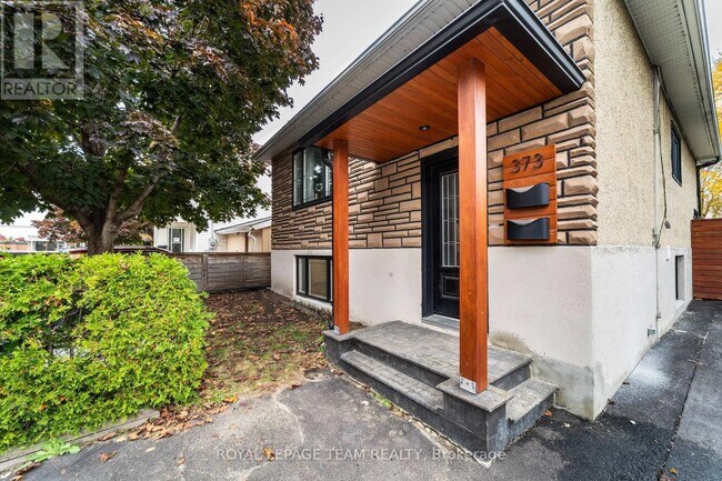 373-373 Brant St in Ottawa, ON - Building Photo - Building Photo
