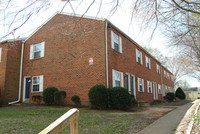 Colorado Manor Apartments in Richmond, VA - Building Photo - Building Photo