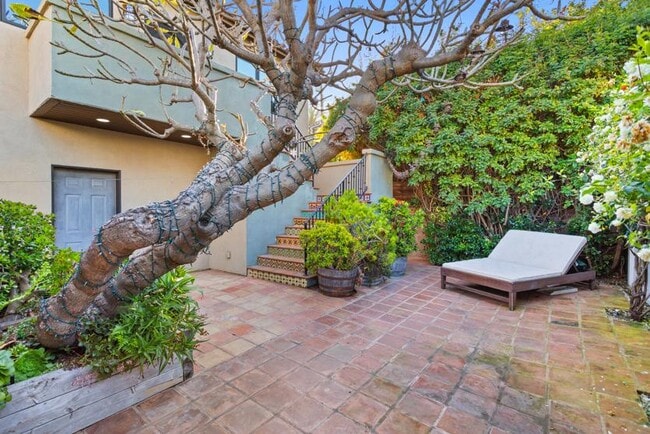 4182 Irving Pl in Culver City, CA - Foto de edificio - Building Photo
