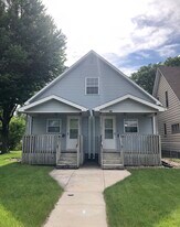 1004 S 18th St, Unit 1 in Fort Dodge, IA - Building Photo