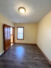 225 Holland St, Unit 2 in Somerville, MA - Building Photo - Building Photo