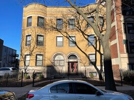 5216 N Kenmore Ave in Chicago, IL - Building Photo