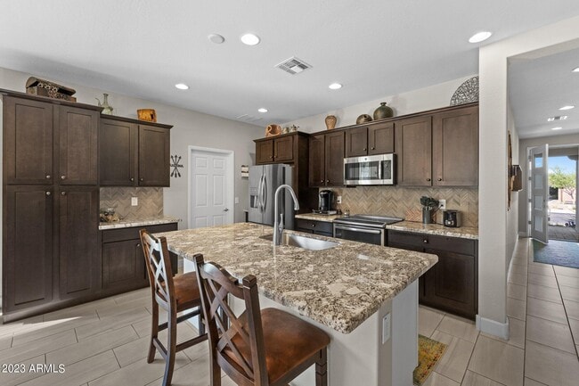 3746 Goldmine Cyn Wy in Wickenburg, AZ - Building Photo - Building Photo