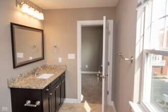 428 Neuman Way in Carmel, IN - Building Photo - Building Photo