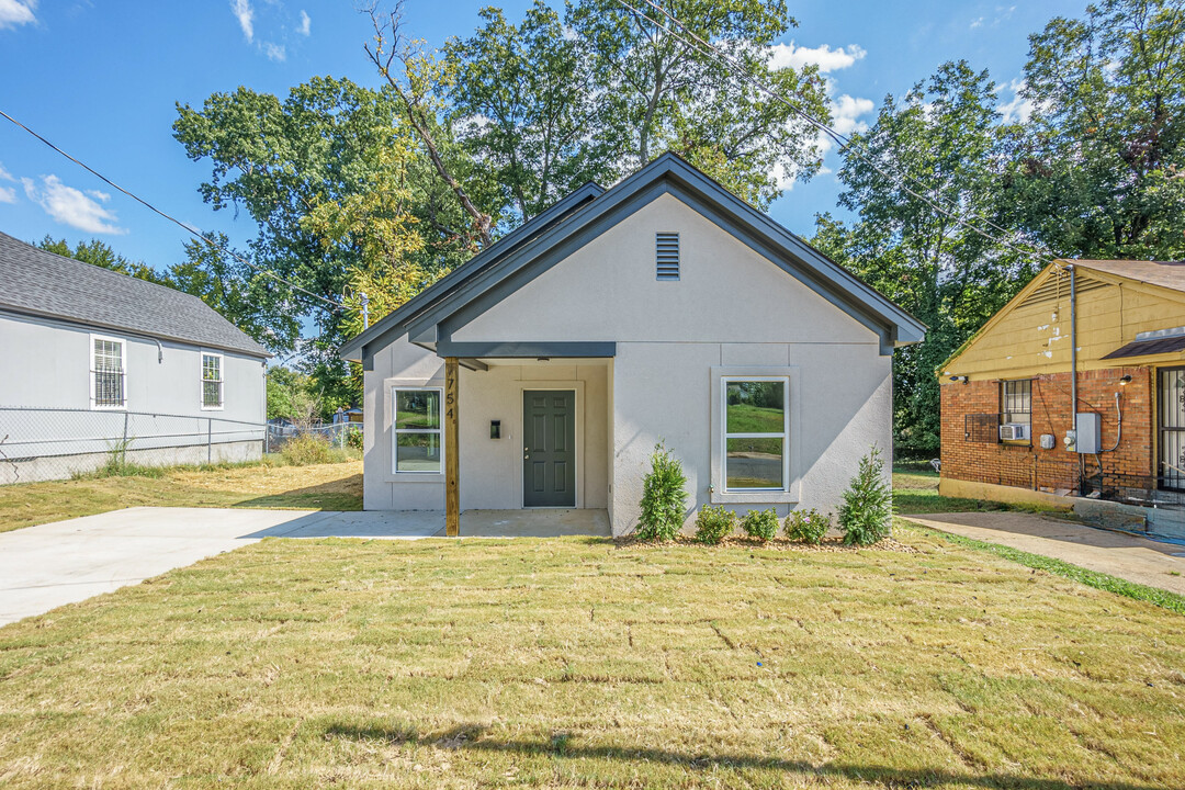 754 Crockett St in Memphis, TN - Building Photo