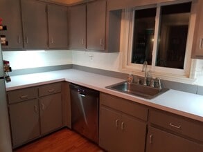 15 Winding Pond Rd in Londonderry, NH - Building Photo - Building Photo