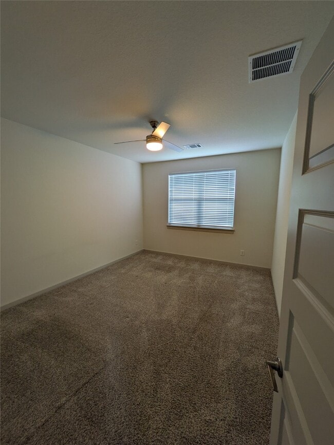 property at 549 Wilshire Rd