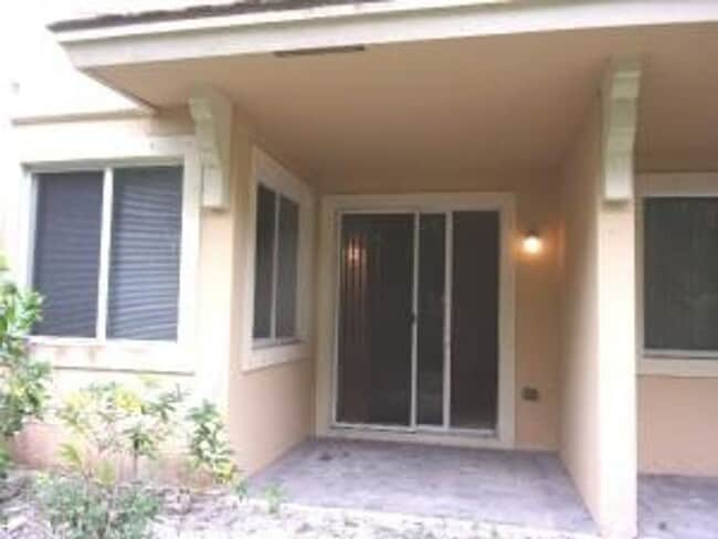 4345 Cotswold Hills Dr in Lake Worth Beach, FL - Building Photo - Building Photo