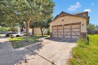514 Cormorant in San Antonio, TX - Building Photo - Building Photo