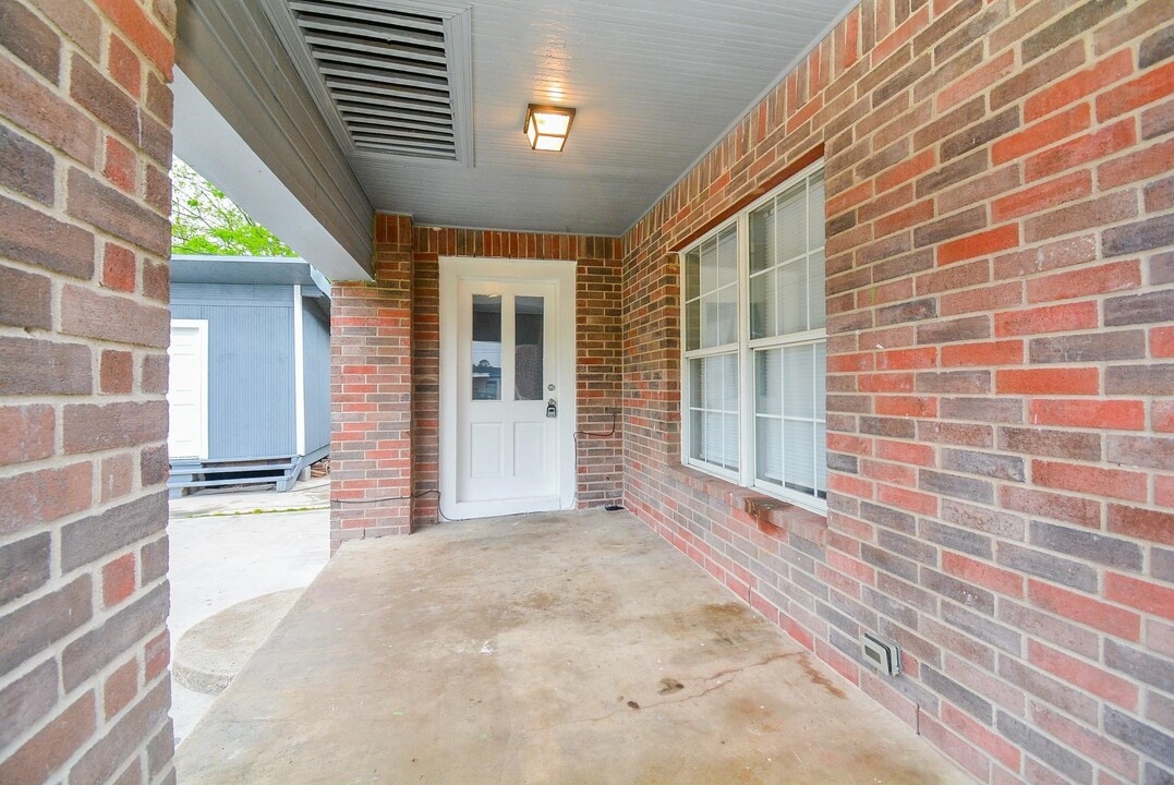14631 Renault St in Houston, TX - Building Photo