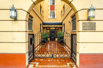 Belvedere Pointe in Portland, OR - Foto de edificio - Building Photo