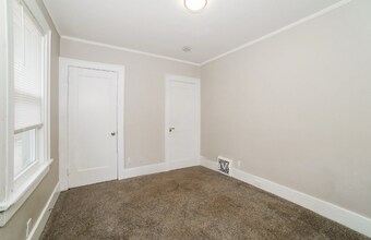 22266 N Sheridan Rd in Peoria, IL - Building Photo - Building Photo