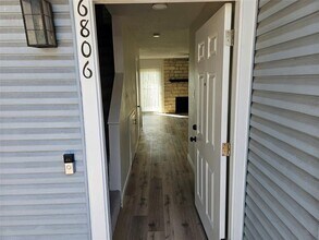 6806 Old Quarry Ln in Austin, TX - Building Photo - Building Photo