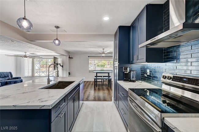property at 1201 Douglas Dr