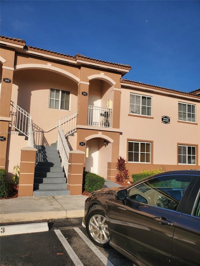 property at 2721 SE 12th Pl