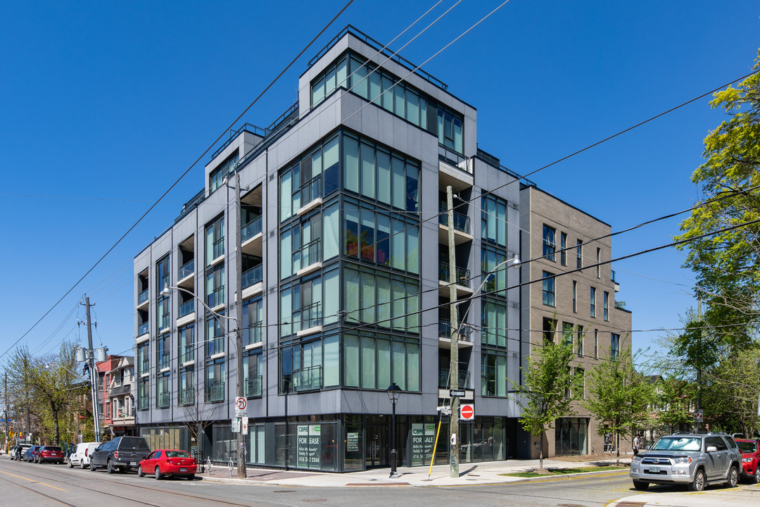 IT Lofts in Toronto, ON - Building Photo