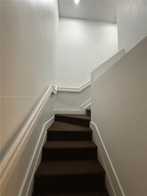 10902 NW 83rd St in Doral, FL - Building Photo - Building Photo