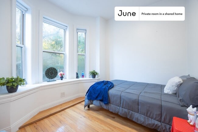 property at 355 Tompkins Ave