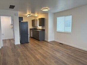 2402 Leo Ave in Missoula, MT - Building Photo - Building Photo