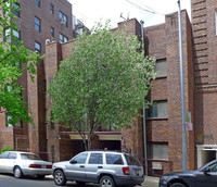 11019-19 72nd Rd in Flushing, NY - Foto de edificio - Building Photo