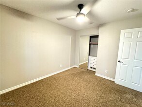 11612 W Aruba Beach Ave in Las Vegas, NV - Building Photo - Building Photo