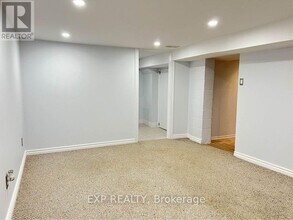 187 Nash Rd N in Hamilton, ON - Building Photo - Building Photo
