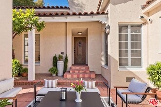 144 S La Peer Dr in Beverly Hills, CA - Building Photo - Building Photo