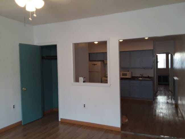 1713 S 8th St, Unit 1 in Philadelphia, PA - Building Photo - Building Photo