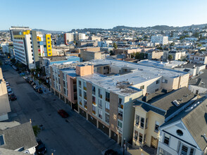 Willis Apartments in San Francisco, CA - Building Photo - Building Photo